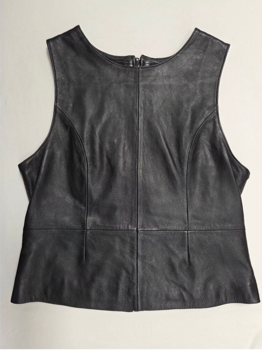 Wilsons 100% Genuine Leather Black Tank Top Size Small - Picture 9 of 11